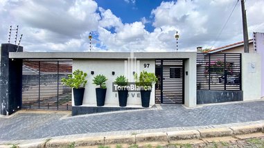 house em Rua Quaresmeira, Contorno - Ponta Grossa - PR