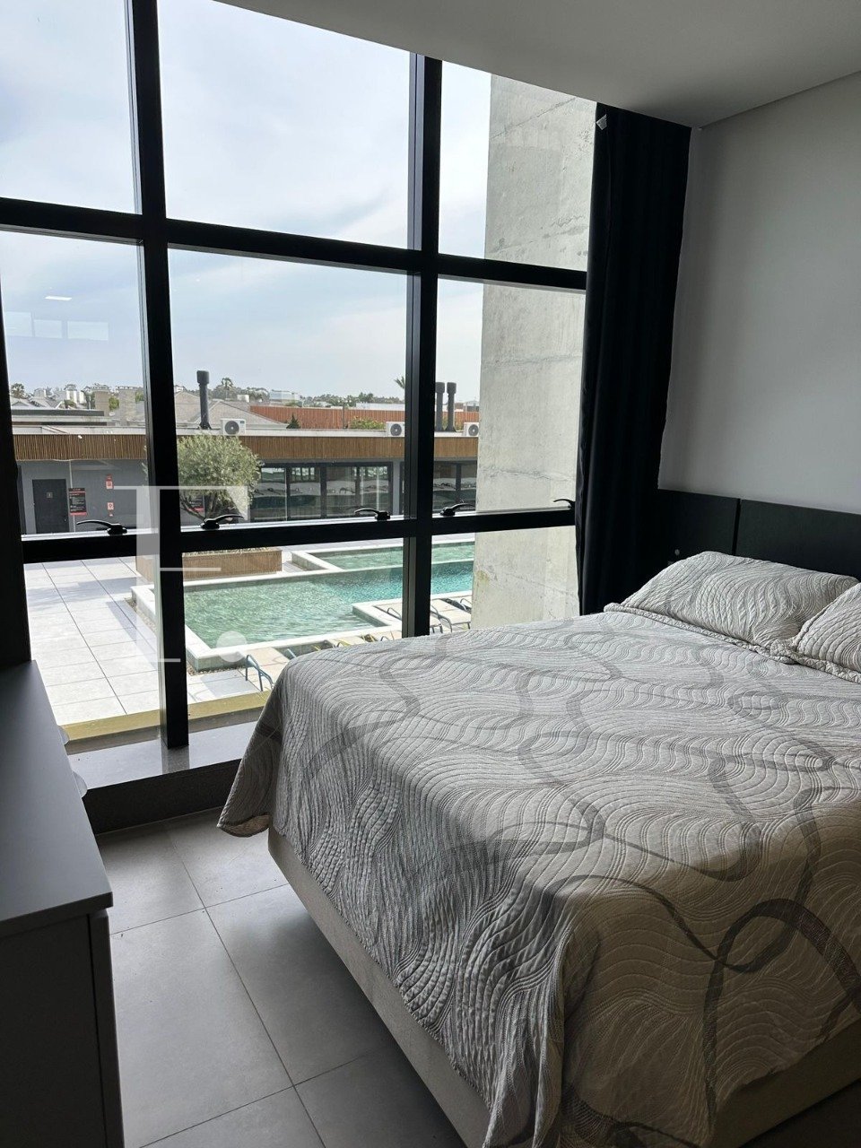 WhatsApp Image 2025-10-02 at 16.04