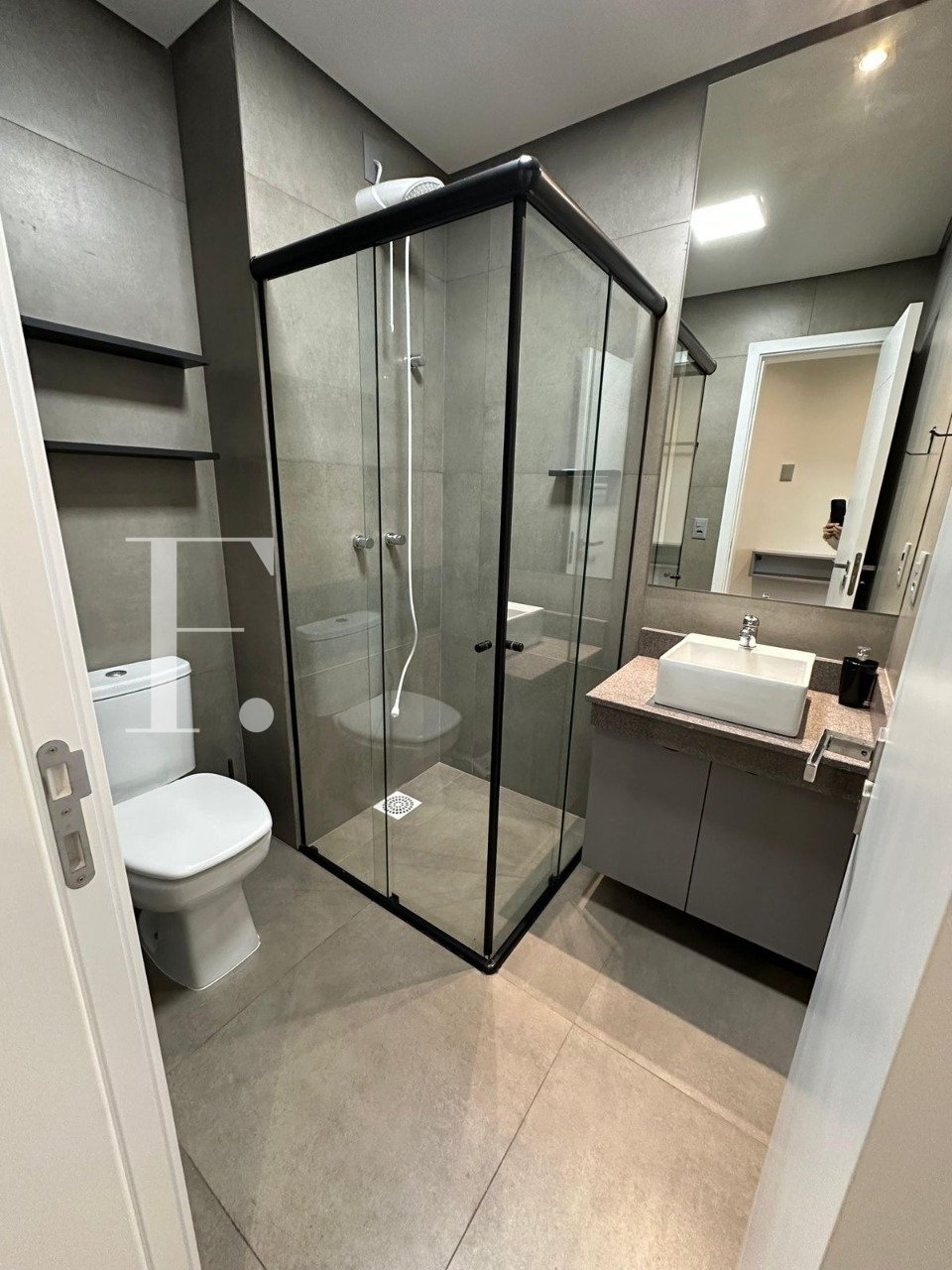 WhatsApp Image 2025-10-02 at 16.04