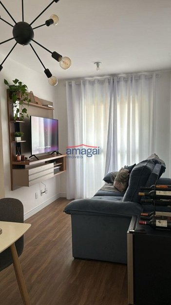 apartment em Avenida Getúlio Vargas, Jardim Califórnia - Jacareí - SP