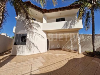 house em Rua Manoel Serralha, Santa Mônica - Uberlândia - MG