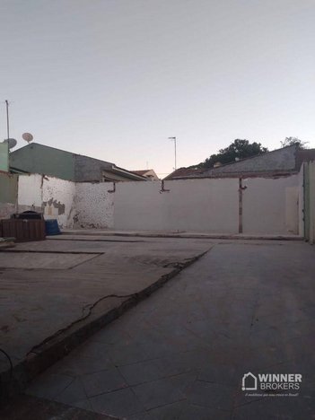 land_lot em Rua Pioneiro Kumaichi Sakamoto, Parque das Grevíleas 3ª parte - Maringá - PR