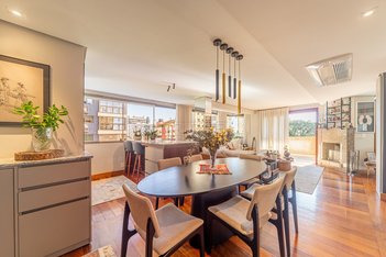 apartment em Avenida Lageado, Petrópolis - Porto Alegre - RS