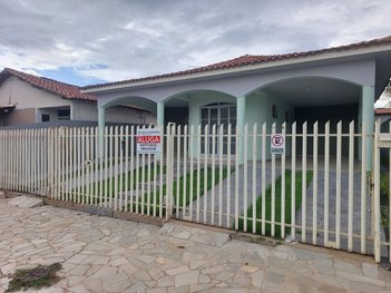 house em Avenida Três, Vila 31 de Outubro - Mineiros - GO