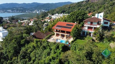 house em Margot Ganzo Araujo, Centro - Florianópolis - SC