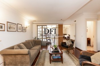 house em Rua Mariana Corrêa, Jardim Paulista - São Paulo - SP