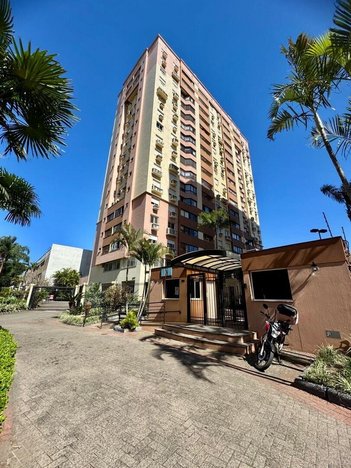 apartment em Avenida Dom Cláudio José Gonçalves Ponce de Leão, Vila Ipiranga - Porto Alegre - RS