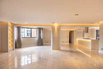 apartment em Alameda Princesa Izabel, Mercês - Curitiba - PR