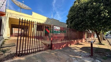 commercial_building em Rua Primeiro de Maio, Ibiporã - Ibiporã - PR