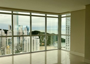 apartment em Avenida Brasil, Centro - Balneário Camboriú - SC