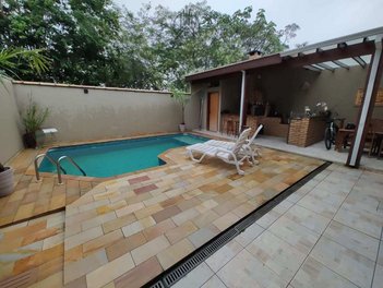 house em Avenida Renato Vargas, Loteamento Residencial Campos do Conde II - Tremembé - SP