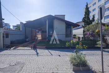 house em Rua Padre Kolb, Bucarein - Joinville - SC