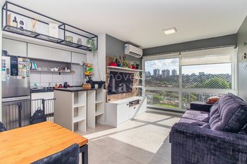 apartment em Rua Bezerra de Menezes, Passo da Areia - Porto Alegre - RS