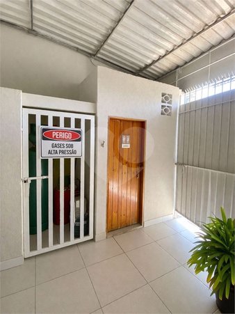 Cômodo Condomínio