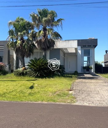 house em Avenida Diamante, Rainha do Mar - Xangri-Lá - RS