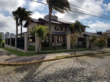 house em Rua dos Cinamomos, Cinqüentenário - Caxias do Sul - RS