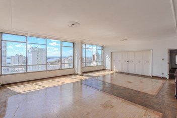 apartment em Praça Dom Feliciano, Centro Histórico - Porto Alegre - RS