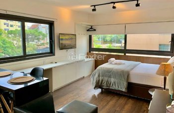 apartment em Rua Curvelo, Petrópolis - Porto Alegre - RS