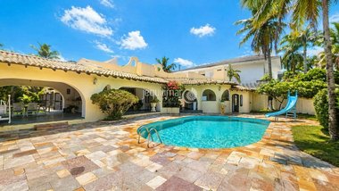 house em Avenida Kensei Tamayose, Jardim Acapulco - Guarujá - SP