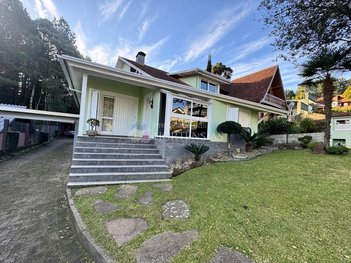 house em Rua Roma, Mato Queimado - Gramado - RS