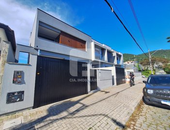 house em Avenida Buriti, Itacorubi - Florianópolis - SC