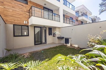 house em Rua Tobias de Macedo Júnior, Santo Inácio - Curitiba - PR