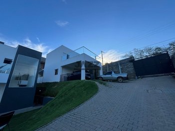 house em Estrada Serra da Boa Vista, Jardim Estância Brasil - Atibaia - SP