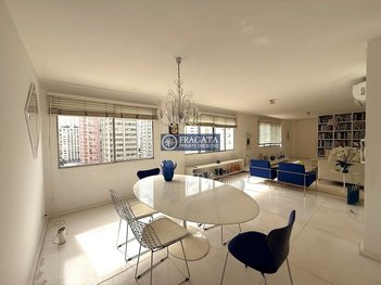 apartment em Rua Oscar Freire, Cerqueira César - São Paulo - SP