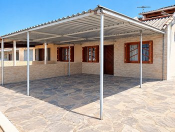 house em Rua Marechal Humberto de Alencar Castelo Branco, Aparecida - Alvorada - RS