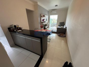 apartment em Avenida Getúlio Vargas, Jardim Califórnia - Jacareí - SP