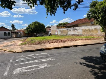 land_lot em Rua Manoel Ruiz Garcia, Jardim Aviação - Presidente Prudente - SP