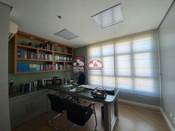 business em Avenida Alfredo Ignácio Nogueira Penido, Parque Residencial Aquarius - São José dos Campos - SP