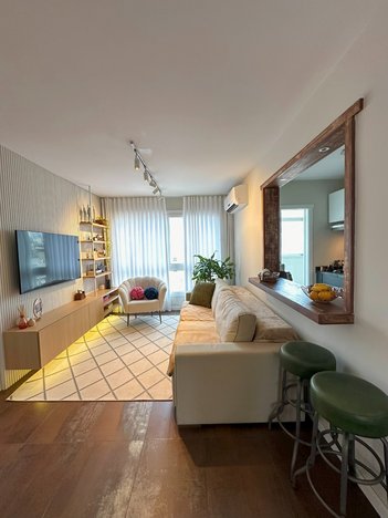 apartment em Avenida Cristóvão Colombo, Higienópolis - Porto Alegre - RS