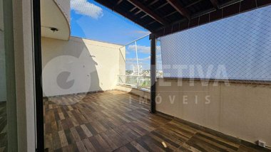 apartment em Avenida Teófilo Alves, Vigilato Pereira - Uberlândia - MG