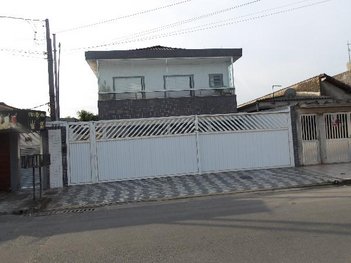 house em Rua Laurenci Melo de Paula, Vila Sônia - Praia Grande - SP