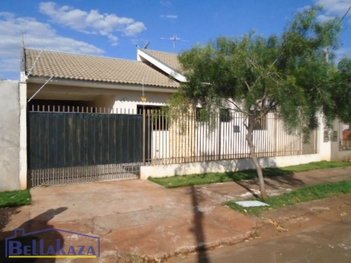 house em Rua Clodimar Pedrosa Lô, Loteamento Madrid - Maringá - PR