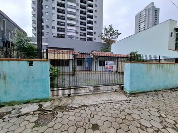 house em Rua Ricardo Keunecke, Centro - Itajaí - SC