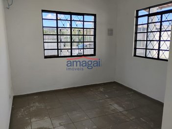 commercial_building em Avenida Maria Augusta Fagundes Gomes, Residencial São Paulo - Jacareí - SP