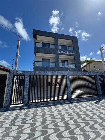 house em Avenida Anita Barrella, Maracanã - Praia Grande - SP