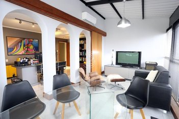 office em Félix da Cunha, Centro - Pelotas - RS