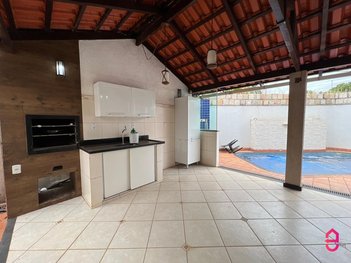 house em Rua C134, Jardim América - Goiânia - GO