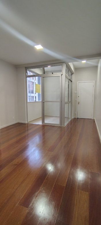 apartment em Avenida Getúlio Vargas, Savassi - Belo Horizonte - MG