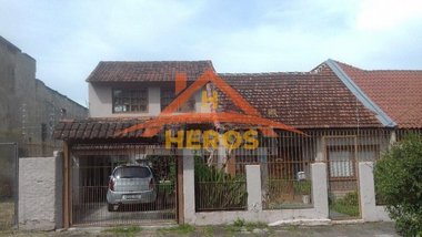 house em Avenida Flamengo, Ipanema - Porto Alegre - RS