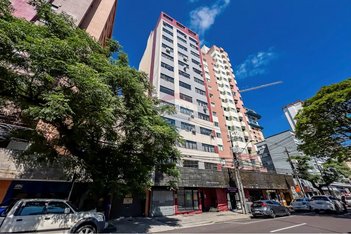 office em Rua Doutor Faivre, Centro - Curitiba - PR