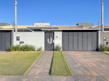 house em Rua Dayane Regina Agueiro da Cruz Cantelli, Conjunto Residencial Monte Carlo - Dourados - MS
