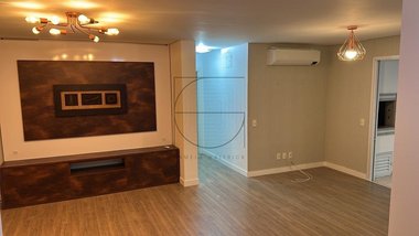 apartment em Avenida dos Dourados, Jurerê Internacional - Florianópolis - SC