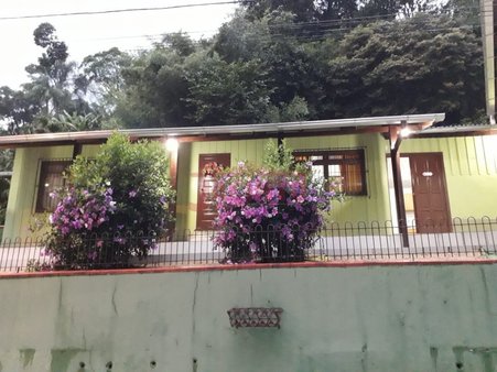 Cômodo Condomínio