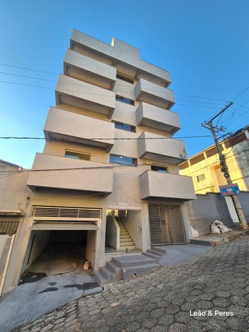 apartment em Rua Marechal Deodoro, Centro - Raul Soares - MG