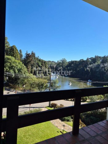 apartment em Rua Ladeira das Azaleas, Planalto - Gramado - RS