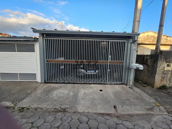 house em Rua Afonso Cabral de Sena, Jardim Emília - Jacareí - SP